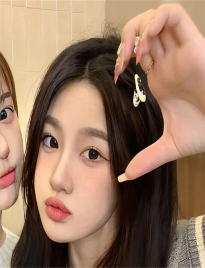 主播夏娃_《恋爱兄妹》在线观看动漫_老师与学生